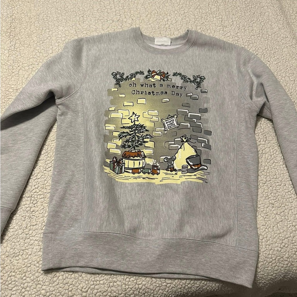 Zipadee Tees Disney Christmas Sweatshirt Small